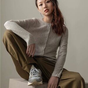 KILTANE Women's Cashmere High Button Cardigan - Light Gre